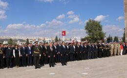 Adıyaman’da 29 Ekim Cumhuriyet Bayramı töreni: Atatürk Anıtı’na çelenk sunuldu  – Videolu Haber