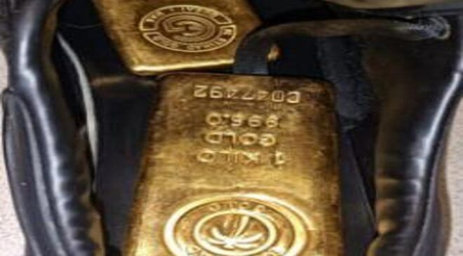 Sınır kapısında dudak uçuklatan servet transferi! 41 kilo altını ayakkabıya sığdırdılar