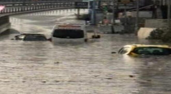 Turizm beldesi yağmura teslim oldu