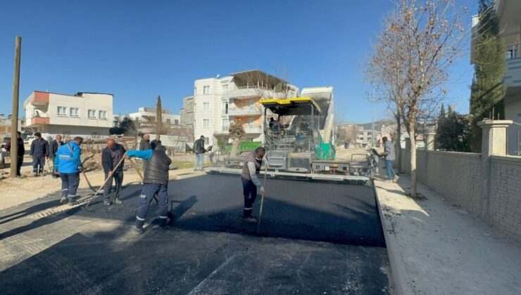 Yeni Mahalle’de asfalt çalışmaları sürüyor