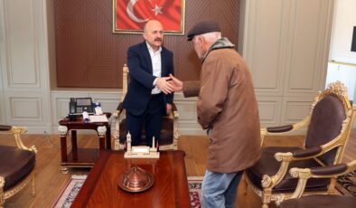 Vali Varol, ‘halk buluşmaları’nda vatandaşlarla bir araya geldi