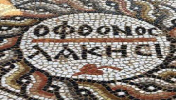 3 bin yıllık antik kentteki mozaikte şaşırtan yazı: ‘Kıskanan çatlasın’